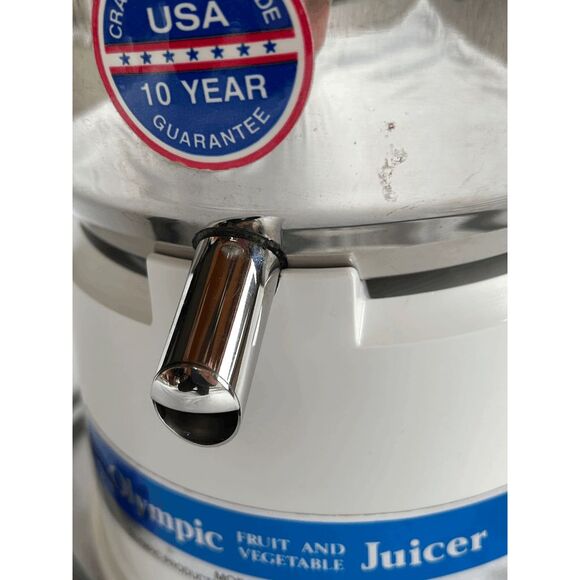 Olympic Fruit & Vegetable Juicer Model NO. 1000, USA Made, Tested, Clean - Picture 13 of 16